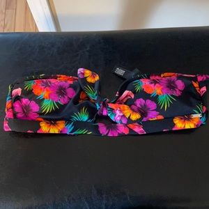 Victoria’s Secret PINK swim bandeau
